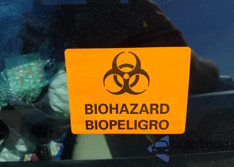 2019 Genesis G90 5.0 Ultimate z USA, uszkodzony, nr VIN KMHG54JH3KU053181